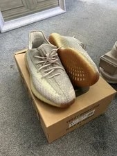 Size 11.5 - Yeezy Boost 350 V2 Citrin Non-Reflective 3