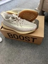 Size 11.5 - Yeezy Boost 350 V2 Citrin Non-Reflective 4