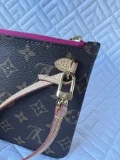 Authentic Louis Vuitton Neverfull Wristlet Excellent 3