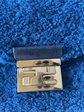Fendi Be Baguette Medium Fur. 2