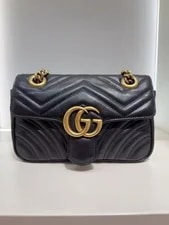 Gucci — Gucci Chevron GG Marmont Chain Flap Crossbody — Handbag — resale