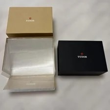 Tudor Box & Travel Case Set No Prominent Scratches 2