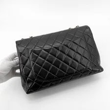 Chanel Lamb Classic Flap 153859978 4