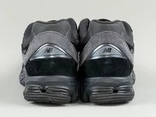 New Balance 2002R | Size 10 | Dark | M2002RBL **Damaged Box** 4