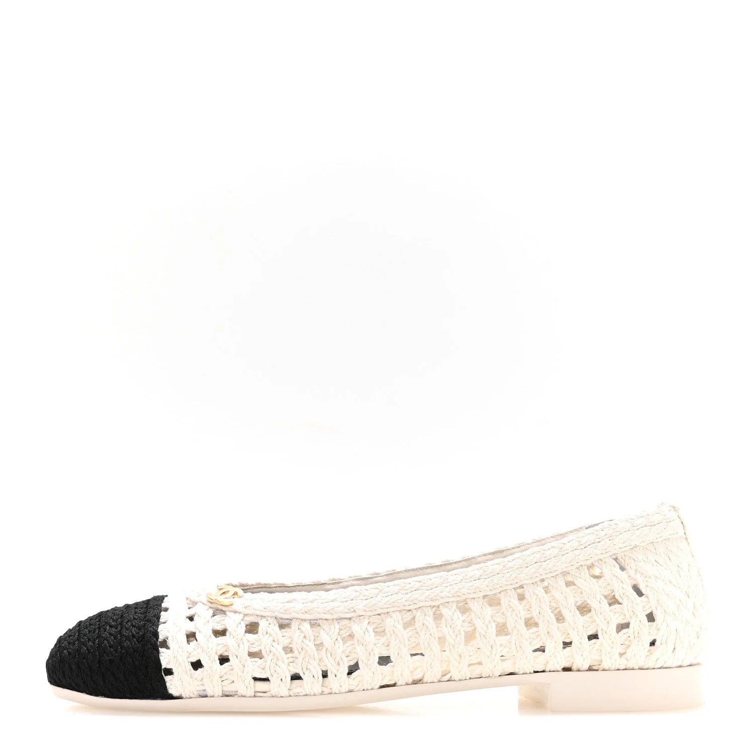 Chanel — Crochet Cap Toe Ballerina 39.5 — Designer Shoe — resale