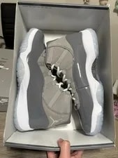 Jordan — Size 11 - Air Jordan 11 Retro High — Sneaker — resale