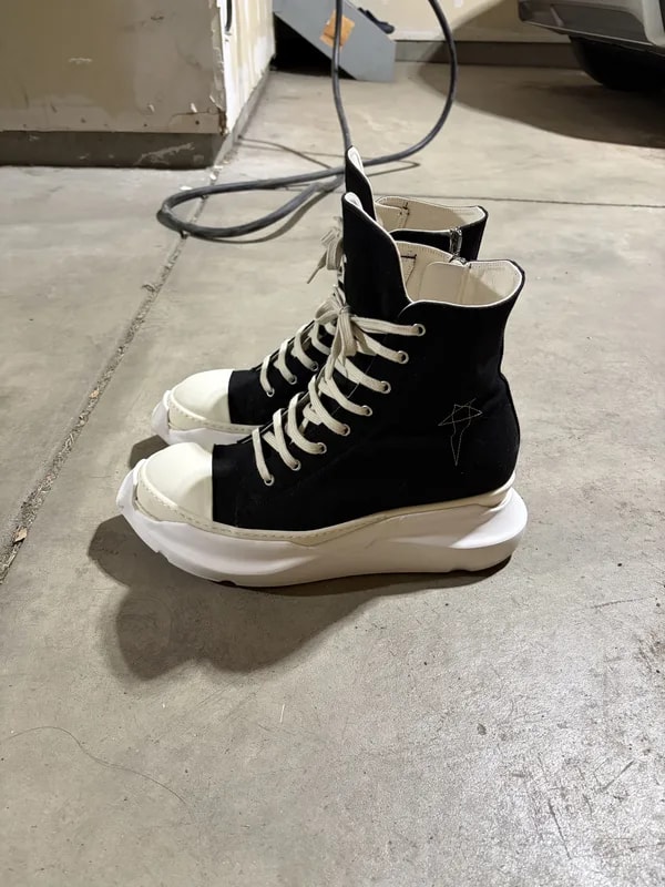 Rick Owens — Rick Owens Hollywood Jumbo Laces Abstract — Sneaker — resale