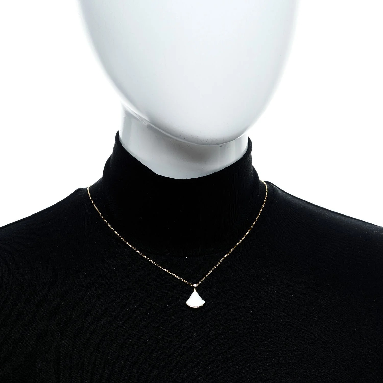 18K Yellow Gold Mother of Pearl Small Divas' Dream 2