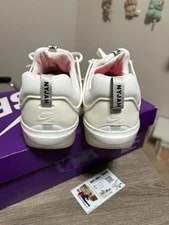 Size 8 - Nike SB Zoom Nyjah 3 4