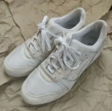 Asics — Asics Gel-Lyte III Split Tongue 9.5 US Excellent Condition — Sneaker — resale