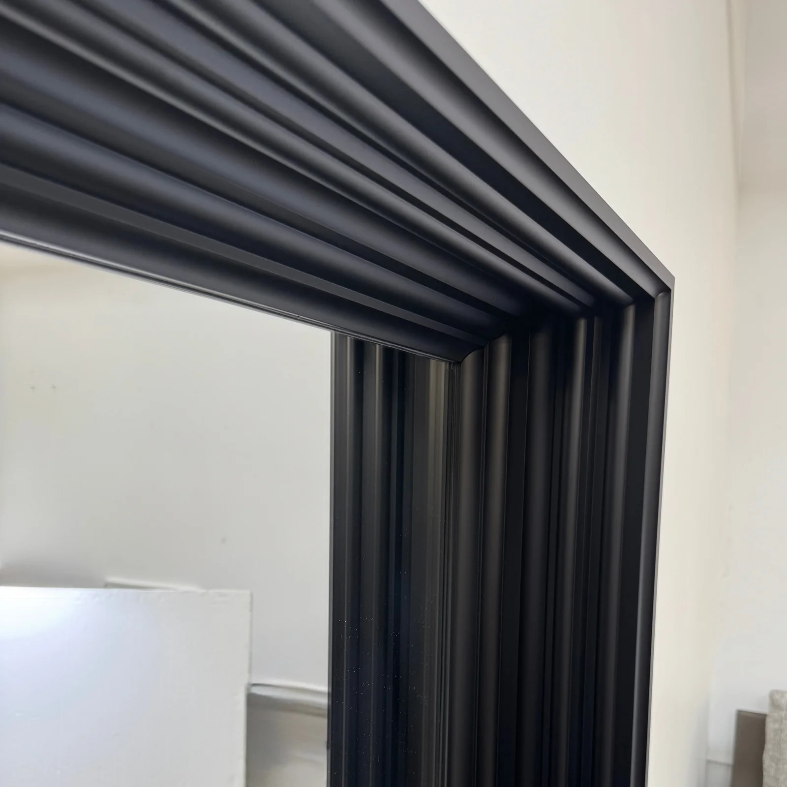 Moooi Frame Mirror 3