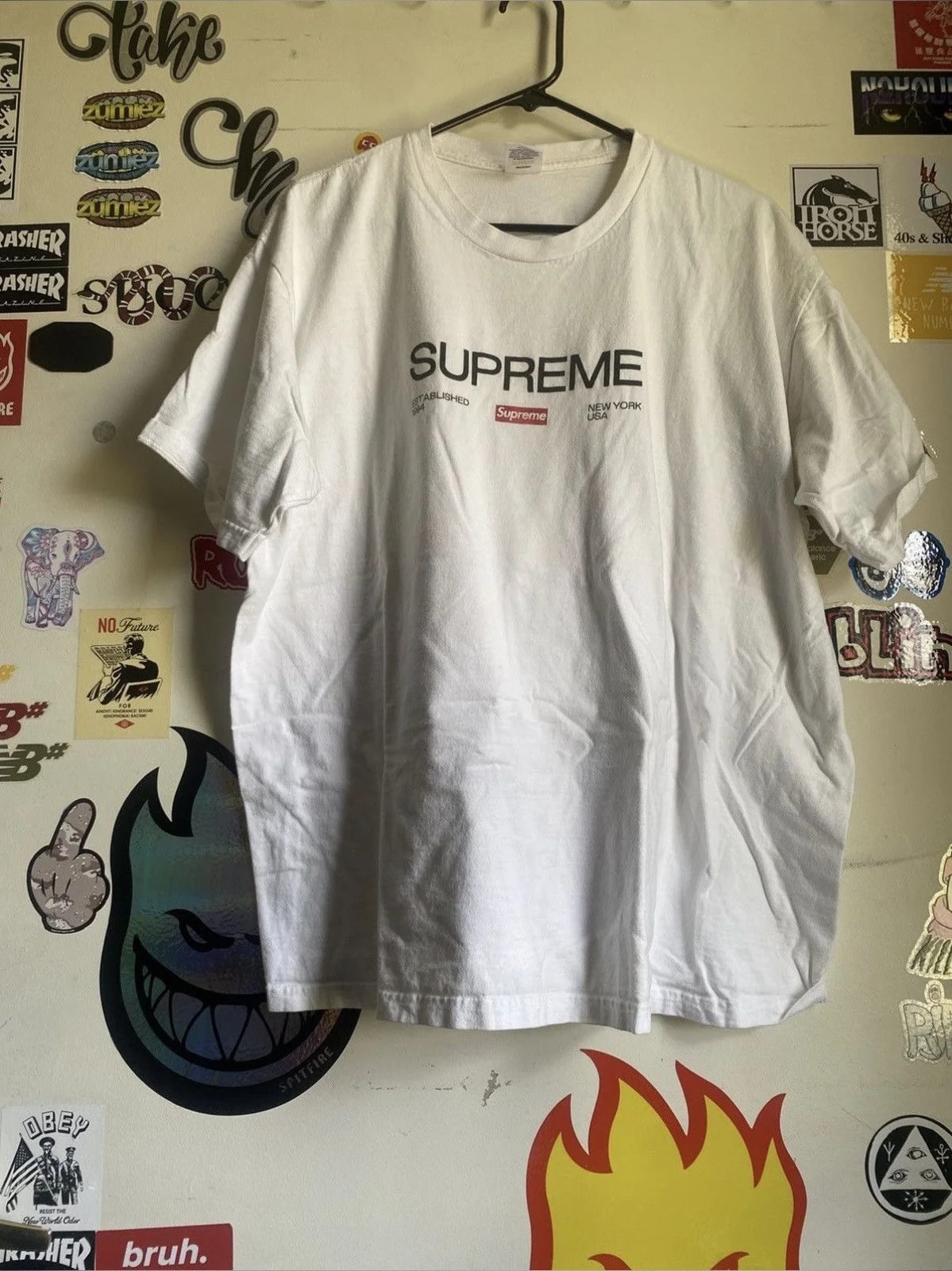 Supreme — Supreme Est. 1994 — streetwear — resale