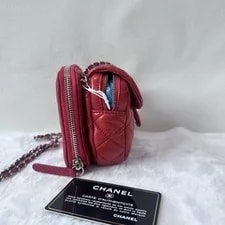 Chanel Classic CC Chain Flap 4