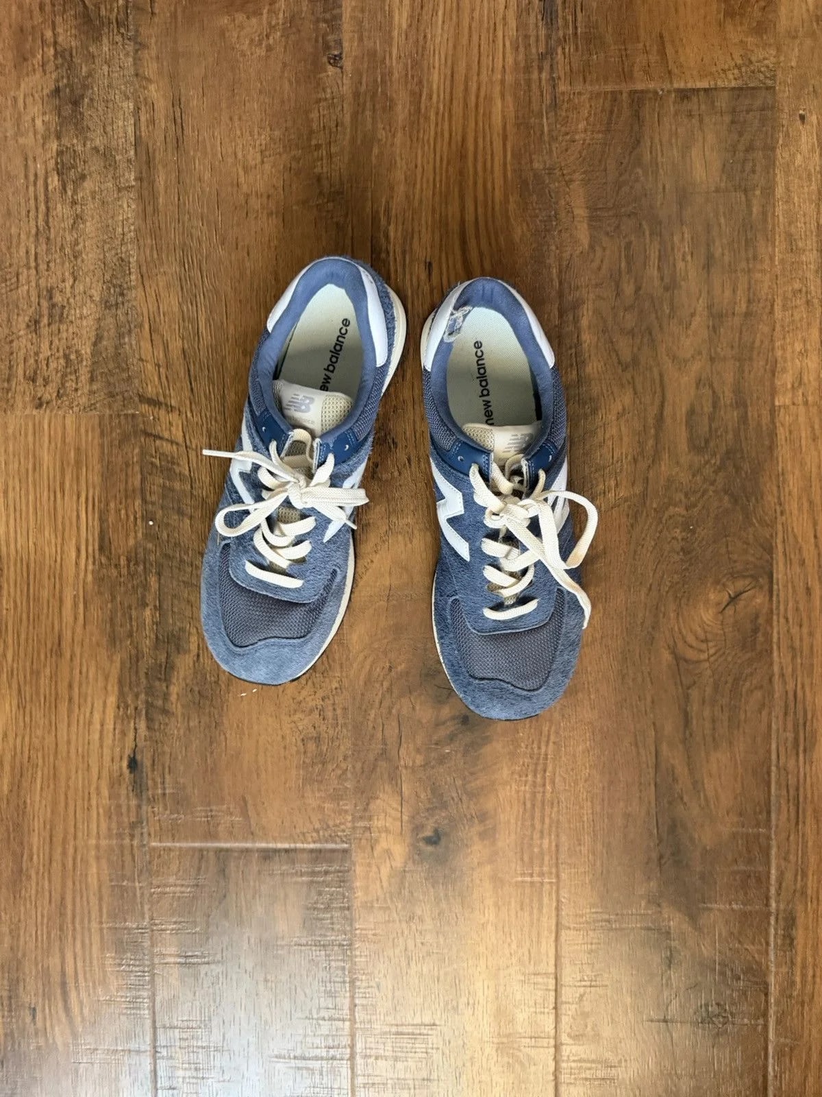 New Balance Sneakers 3