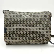 Auth Fendi Pattern Crossbody 2Y5864 2