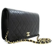 Chanel — ak1 Chanel Authentic Full Flap Chain — Handbag — resale