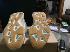 Yeezy 700 V3 Size 11 Kyanit (Shoes Have Defects Shown in Photo) 3