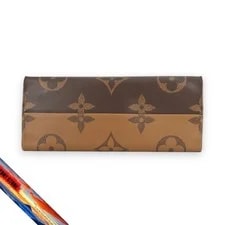 Louis Vuitton on the Go Reverse Giant 3