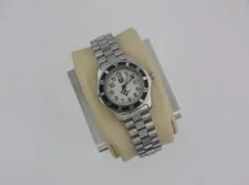 TAG Heuer WM1311.BA0313 2000 Series Professional Quartz White Black 2
