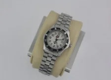 TAG Heuer WM1311.BA0313 2000 Series Professional Quartz White Black 3