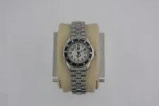 TAG Heuer WM1311.BA0313 2000 Series Professional Quartz White Black 4