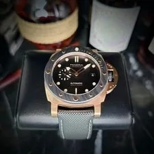 Panerai Luminor Submersible 44mm Gold OroCarbon Full Set PAM01070 4