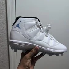 Air Jordan — Air Jordan 11 Mid TD Size 9.5 Football Cleats Legend HM7324-104 — Sneaker — resale