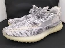 Yeezy — Yeezy Boost 350 V2 Model EF2905 Adidas — Sneaker — resale