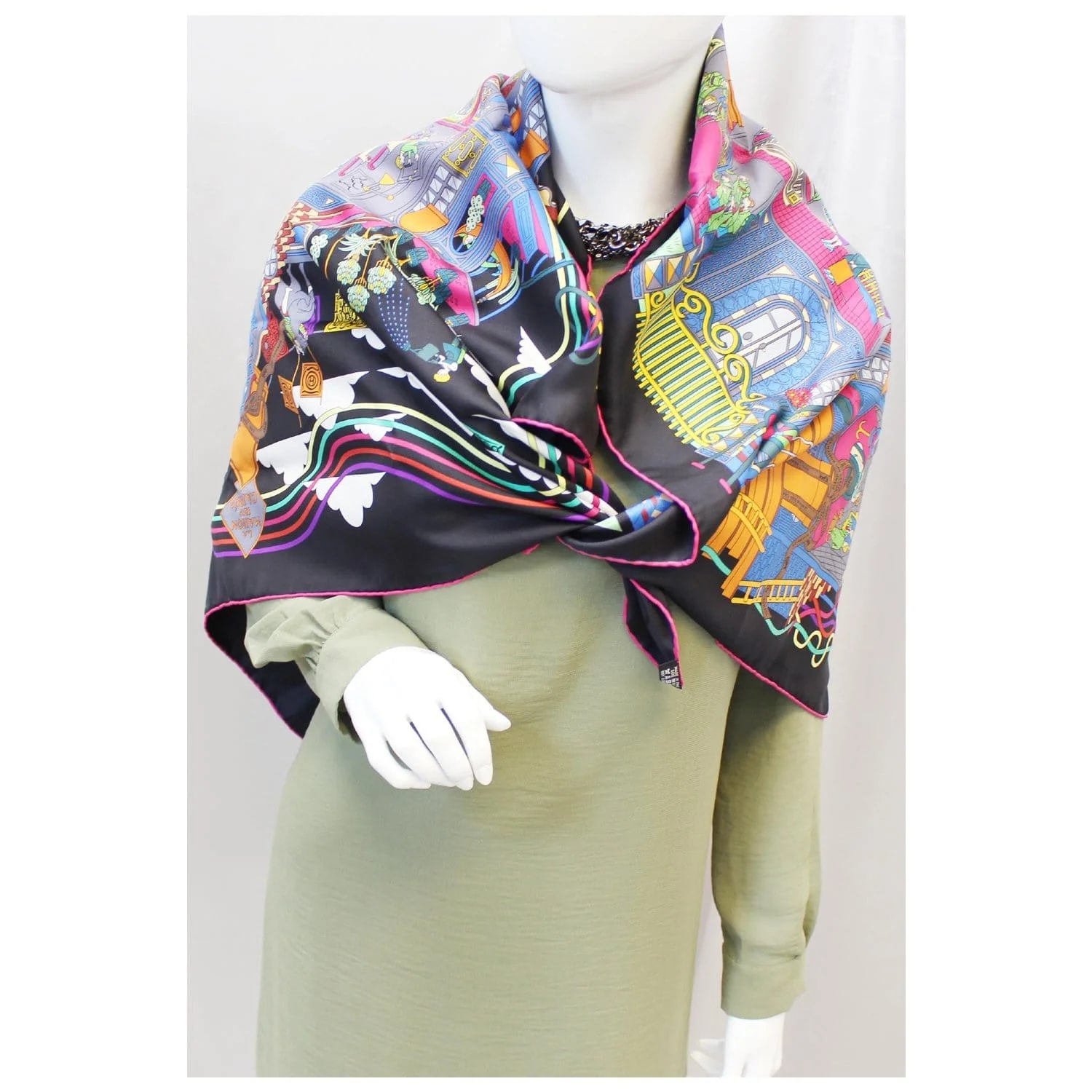 Hermes la Maison des Carres Scarf 4