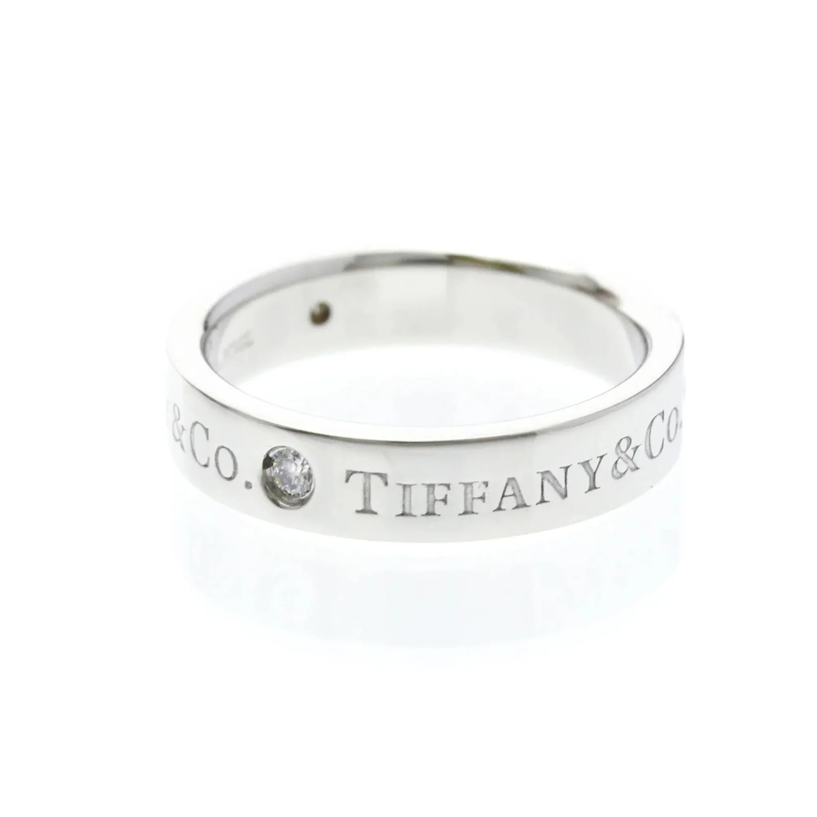 Tiffany & Co. Classic Wedding Band 3 Diamonds and Jewelry 2