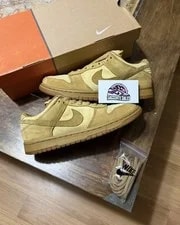 Nike SB — 2002 Nike SB Dunk Low Reese Forbes Wheat Size 8.5 Lightly Worn W Box — Sneaker — resale