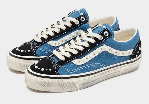 Vans — Pearlized Vans — Sneaker — resale