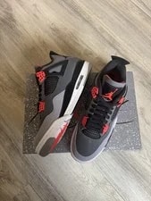 Air Jordan — NEW Air Jordan 4 Retro (2022) (Size US ’s 9.5) — Sneaker — resale