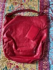 Balenciaga DAY in ( Cardinal) 2
