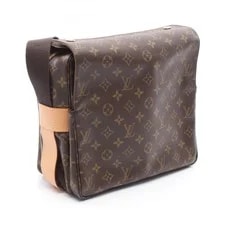 Louis Vuitton Naviglio Crossbody M50205 2