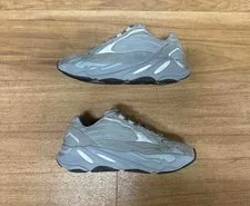 Size 8.5 - Adidas Yeezy Boost 700 V2 Hospital 4