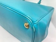 Prada Galleria Tag No.162 32090 4