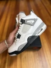 Air Jordan — Size 7.5 - Air Jordan 4 Retro OG 2025 — Sneaker — resale