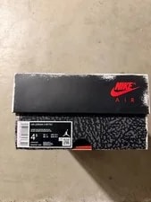 Size 4.5 - Jordan 3 Retro Mid Reimagined 4