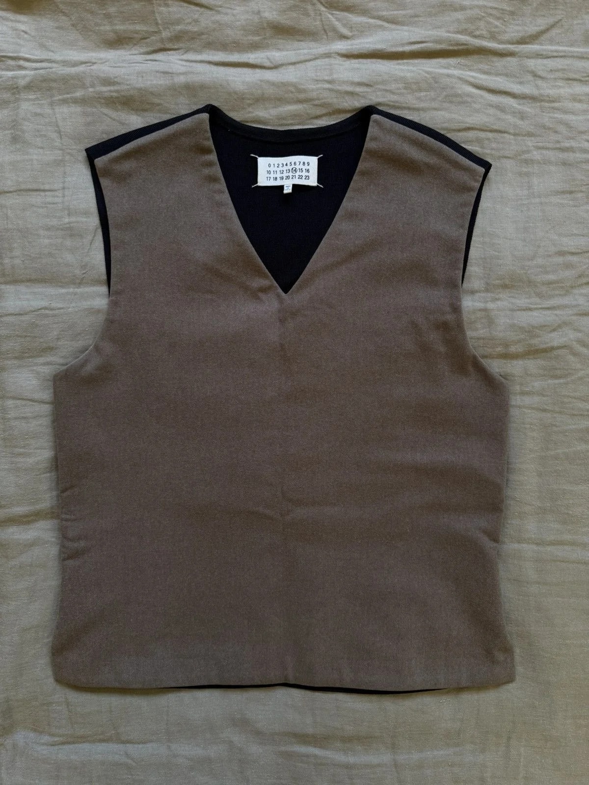 Dual Colour Wool Vest — streetwear — resale