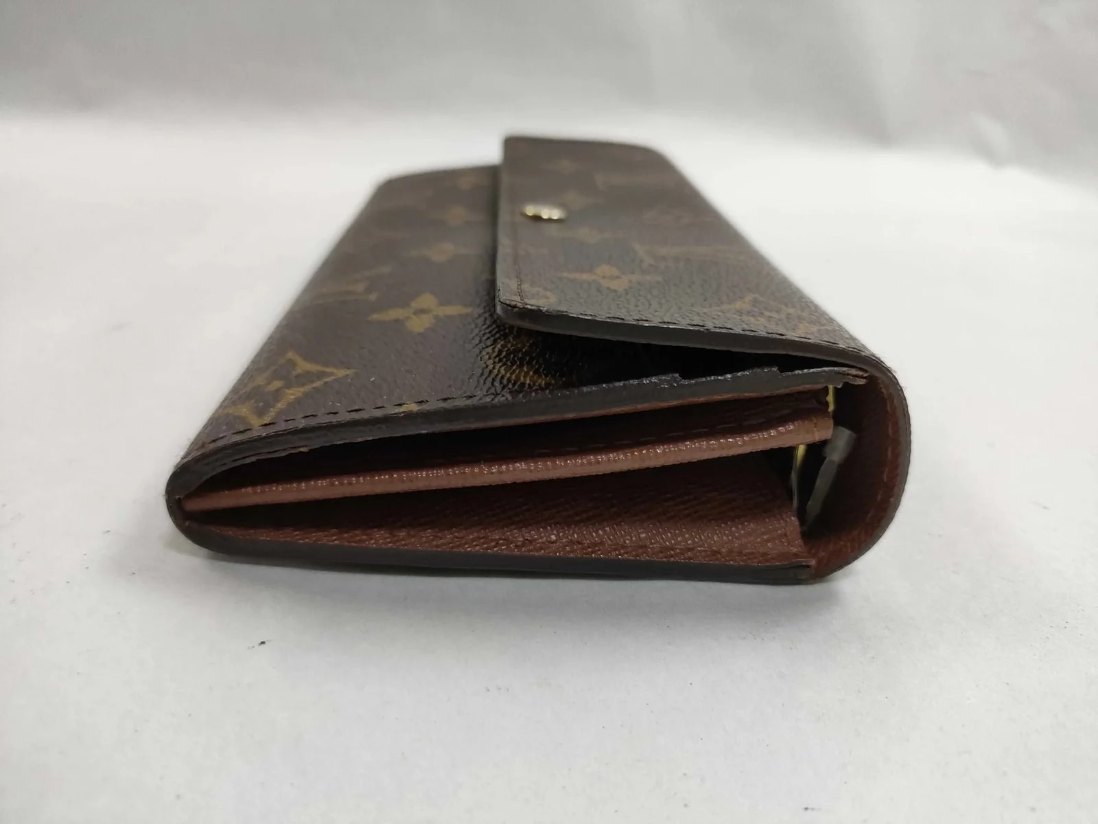 Louis Vuitton Emilie Accessory 4