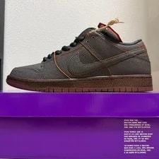 10.5US Nike Sb Dunk Low Pro Prm Krampus 2
