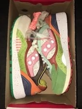Saucony — Saucony 6000 Food Fight Size 8.5 S70595-1 2021 — Sneaker — resale