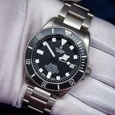 Tudor — Tudor Pelagos 42mm Titanium Complete Set 25600TN — Watch — resale
