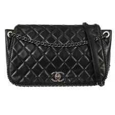 Chanel — Chanel Accordion Flap 187916 — Handbag — resale