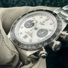2023 Tudor Black Bay Chrono m79360n 709360N-0002 Panda White Dial on Bracelet 3