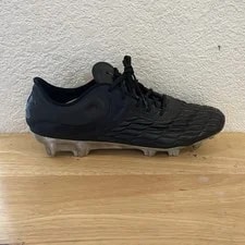 Under Armour — New 11/ 9.5 Under Armour Magnetico Elite 3 FG Firm Ground Soccer Cleats — Sneaker — resale
