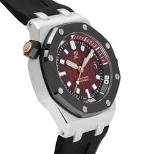 Audemars Piguet Royal Oak Offshore 15720CN.OO.A002CA.02 Black / Red Dial 3
