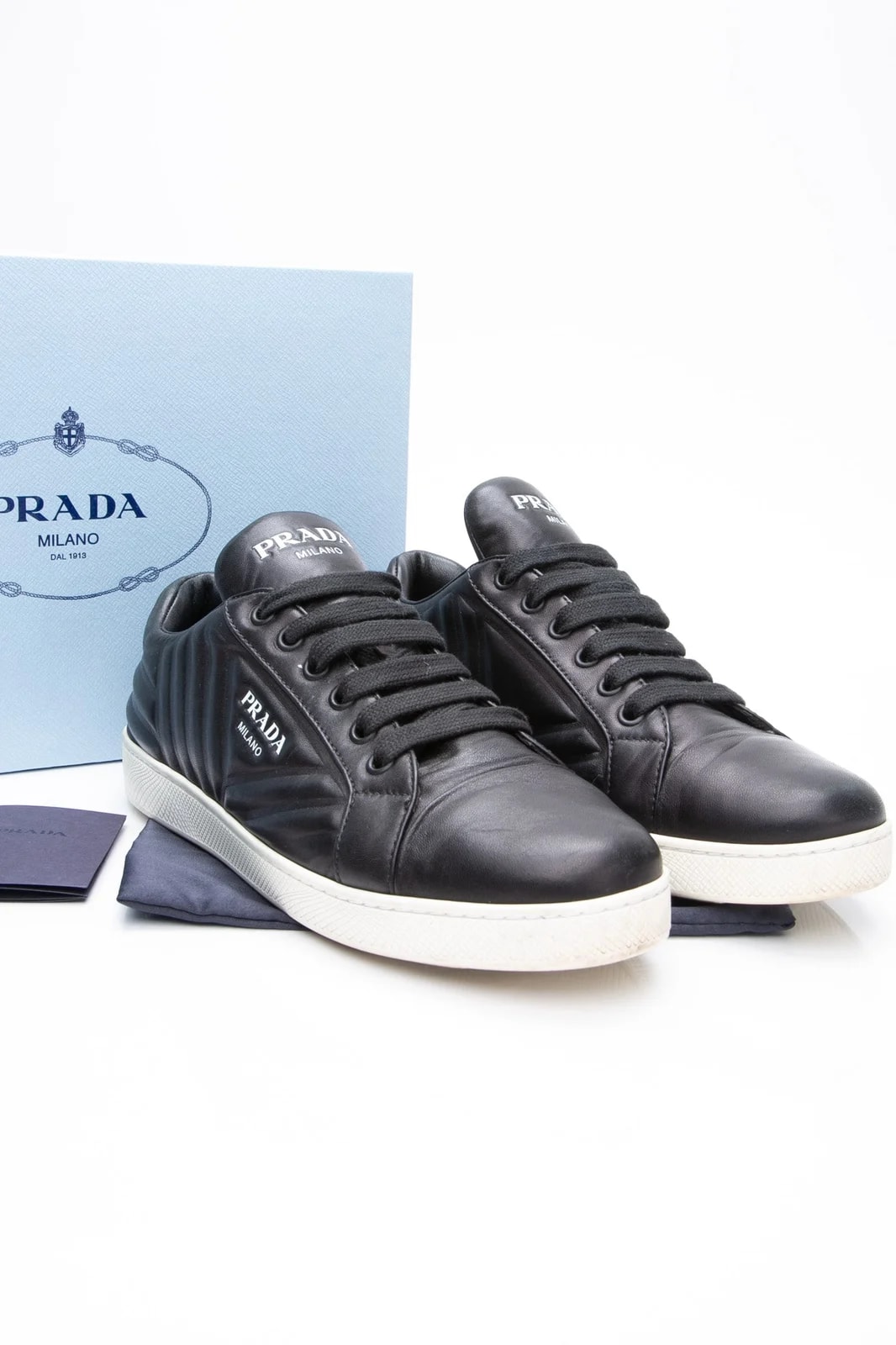 Prada — Prada Calzature Donna 38 — Sneaker — resale