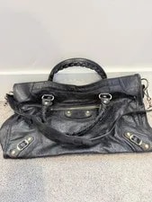 Balenciaga — Balenciaga City Crossbody Medium Hardware — Handbag — resale